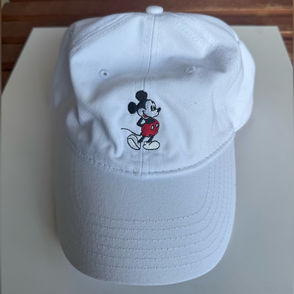NWT Concept One Disney Mickey Mouse Baseball Hat